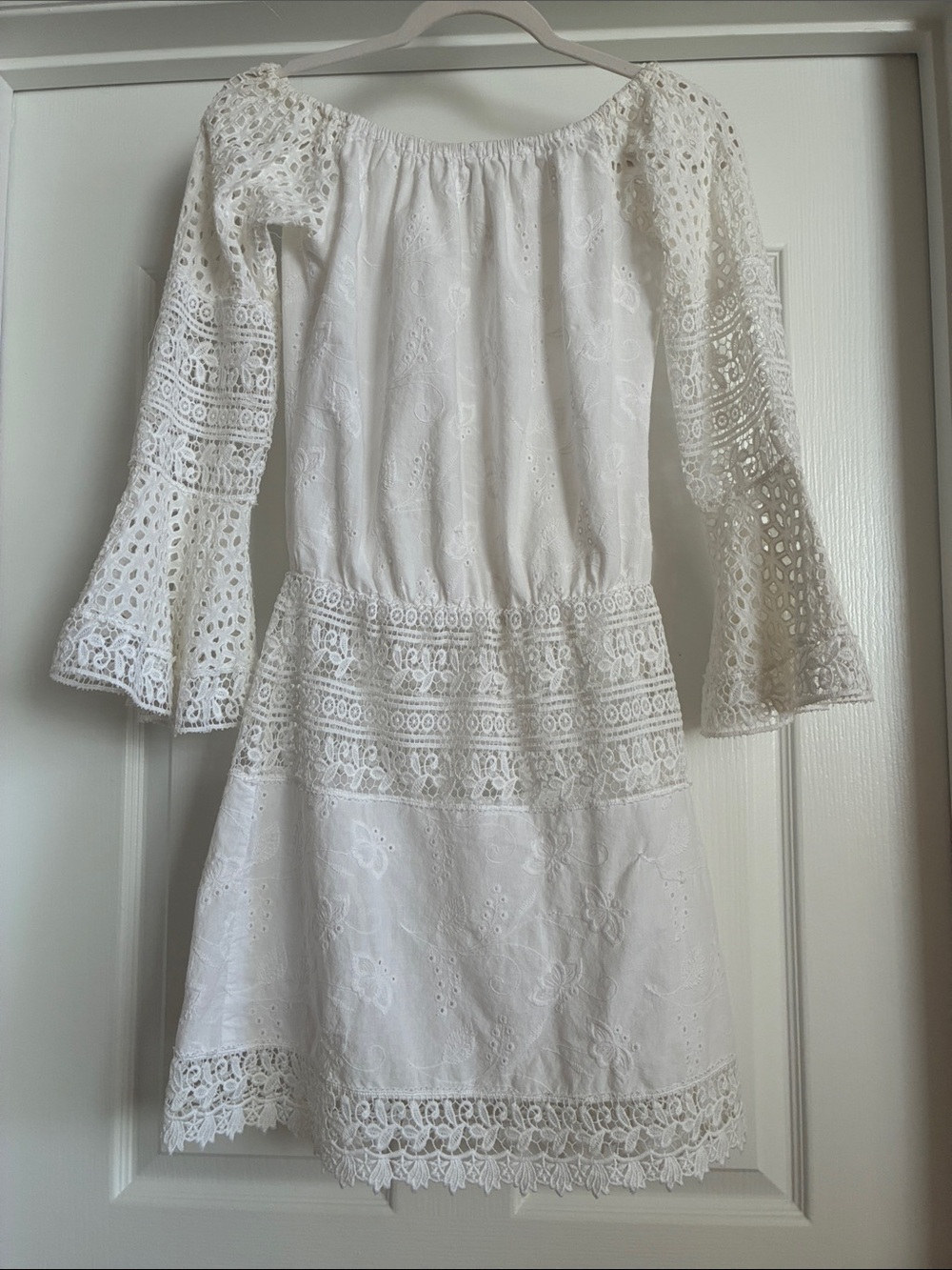 Festival Open Embroidery Boho Eyelet Bell Sleeve Dress - Picture 8 of 8